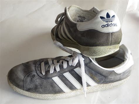 reparatie adidas schoenen|how to fix Adidas shoes.